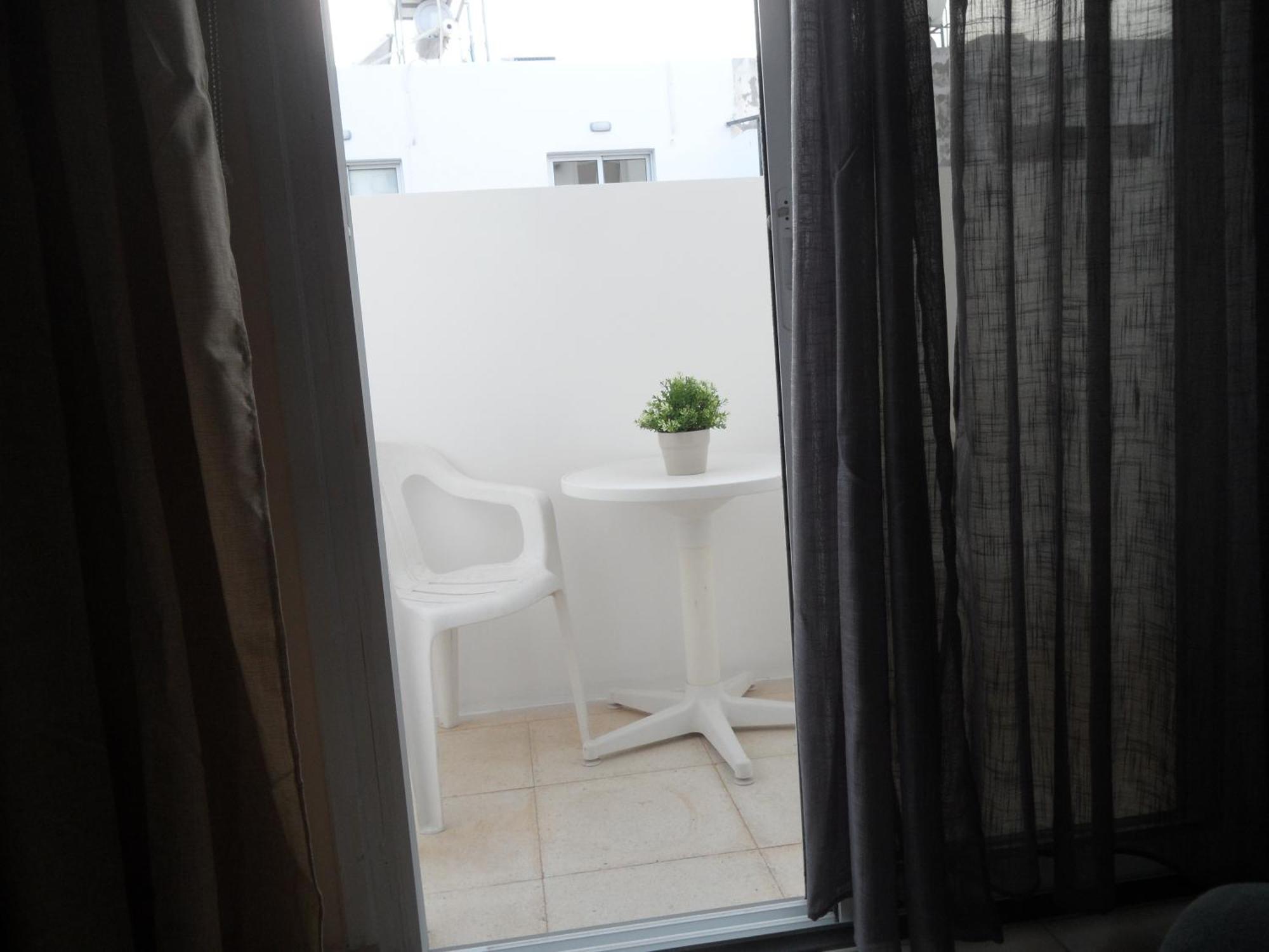 Family And Friends Flat Close To The Sea, Free Internet Agia Napa Exterior foto